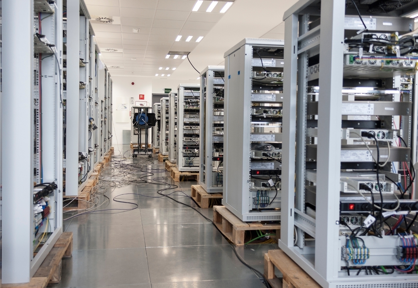 Australia and the US both tolerate data centres in theory, not next door